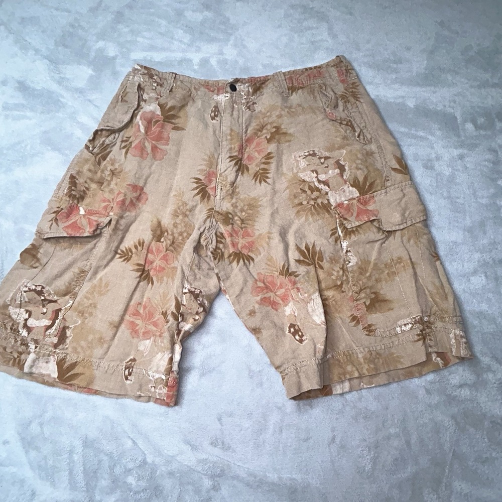 Tommy Bahama Shorts Mens 35 Biege 100% Linen Cargo Floral Vacation Beach Relax